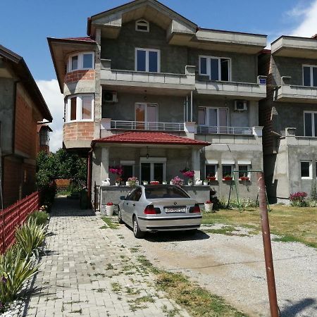 Villa Zora, Apartments Krstanoski Охрид Екстер'єр фото