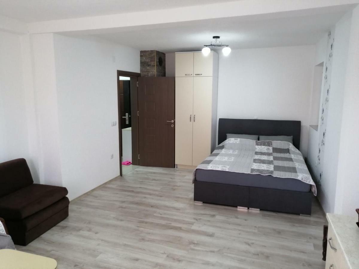 Villa Zora, Apartments Krstanoski Охрид Екстер'єр фото