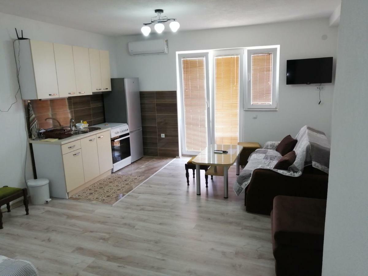 Villa Zora, Apartments Krstanoski Охрид Екстер'єр фото