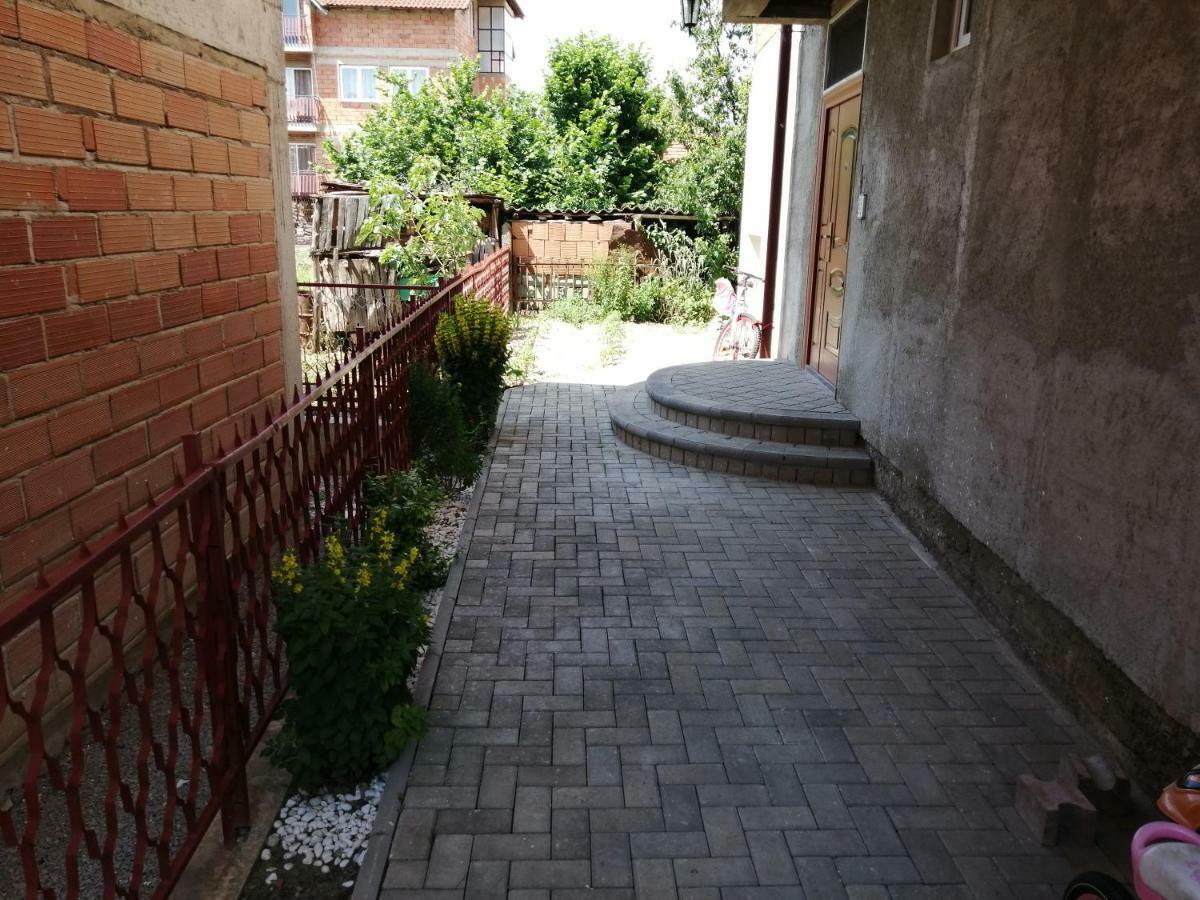 Villa Zora, Apartments Krstanoski Охрид Екстер'єр фото